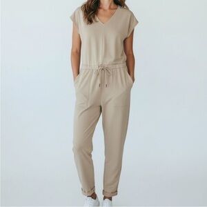 Patagonia Organic Cotton Roaming Jumpsuit Size Medium NWT